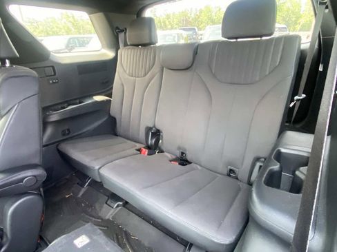 Used 2025 Hyundai Palisade Calligraphy image 12