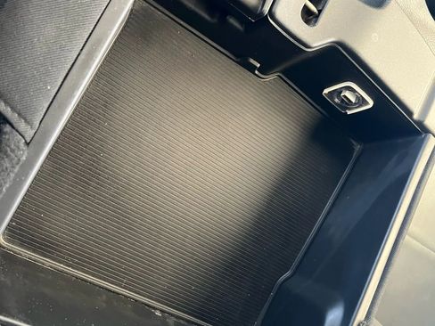 Used 2021 RAM 3500 Tradesman w/ Chrome Appearance Group image 34