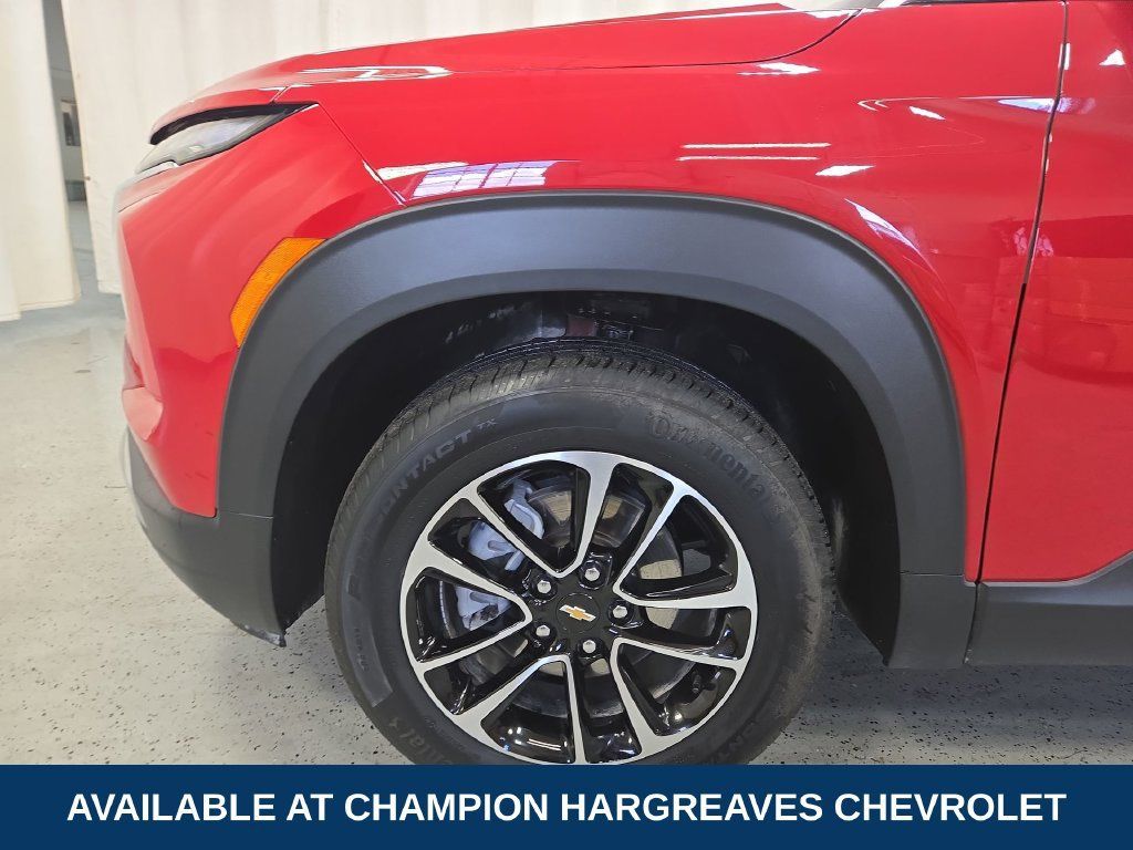 Used 2026 Chevrolet TrailBlazer LT AWD/4WD image 41