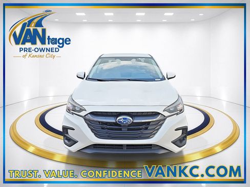 Certified 2025 Subaru Legacy Premium AWD/4WD image 2