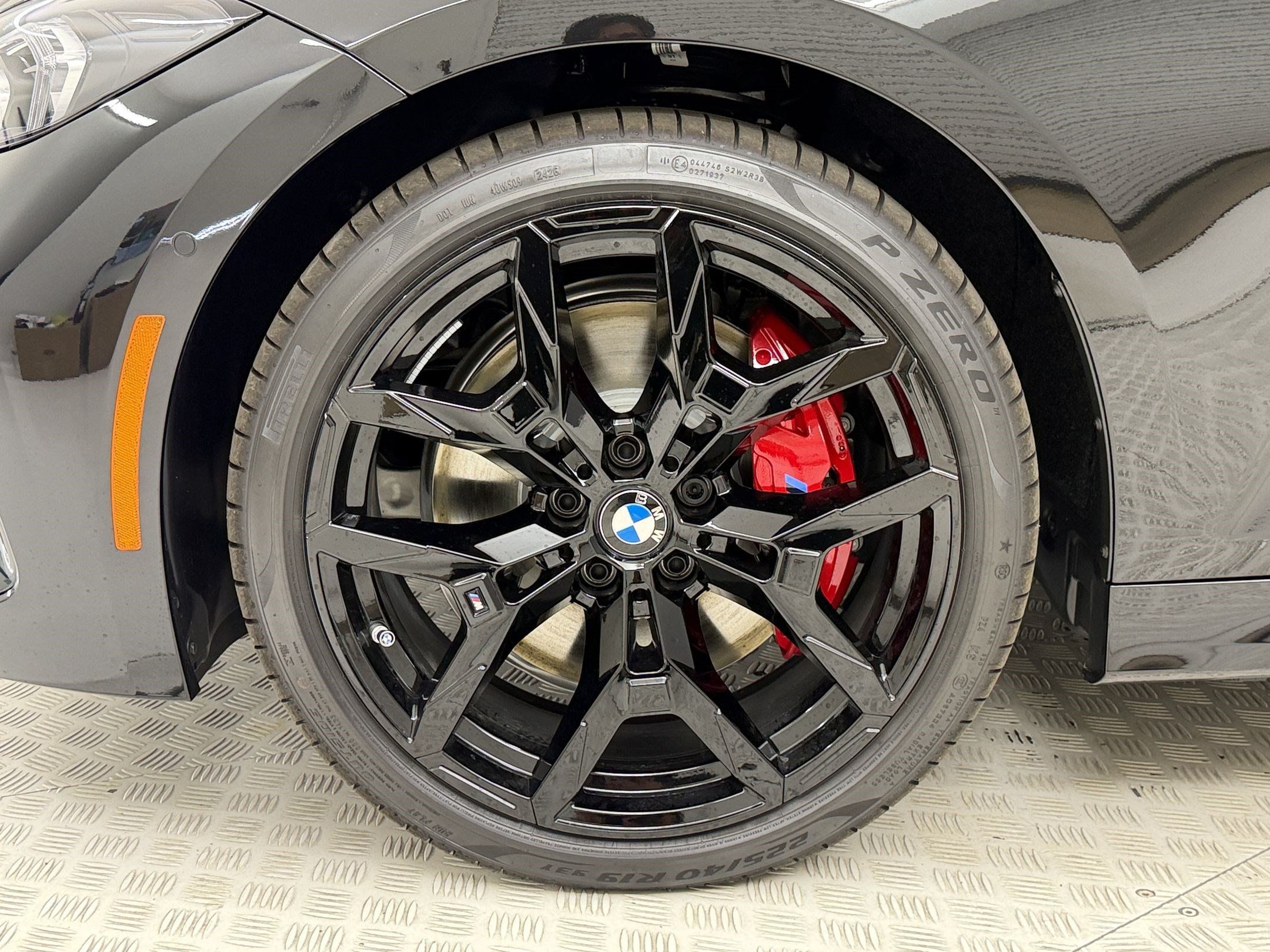 New 2026 BMW 330i Sedan w/ M Sport Package RWD image 13