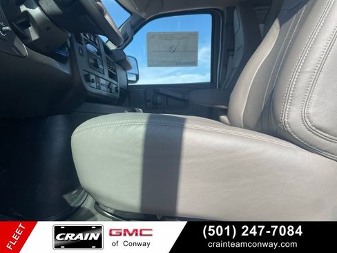 New 2025 GMC Savana 2500 Work Van w/ Driver Convenience Package image 18
