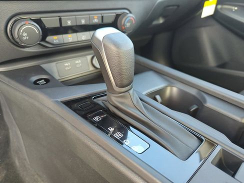 New 2026 Nissan Sentra SV w/ Floor Mat Package FWD image 34