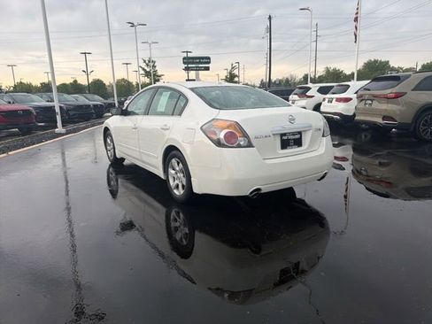Used 2009 Nissan Altima 2.5 SL w/ SL Pkg FWD image 13