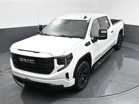 Used 2024 GMC Sierra 1500 Pro w/ Graphite Edition AWD/4WD image 19