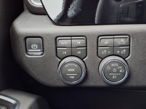 New 2026 Chevrolet Silverado 1500 RST AWD/4WD image 22