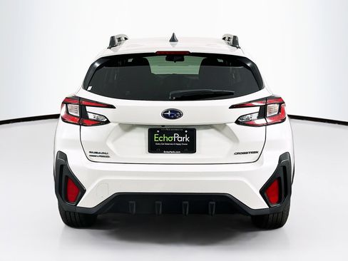 Used 2024 Subaru Crosstrek 2.0i Premium image 7
