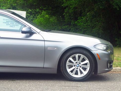Used 2016 BMW 528i xDrive Sedan AWD/4WD image 32