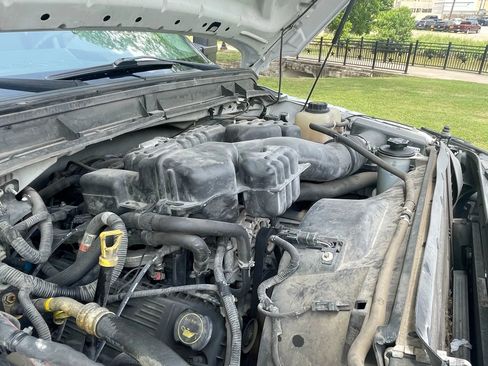 Used 2016 Ford F250 XL w/ Power Equipment Group image 15