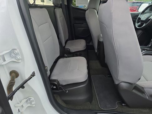 Used 2017 Chevrolet Colorado W/T image 26