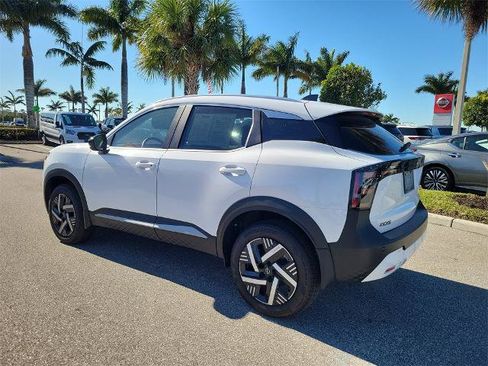 Certified 2026 Nissan Kicks SV image 7