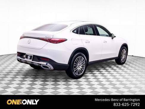 Used 2025 Mercedes-Benz GLC 300 4MATIC image 5