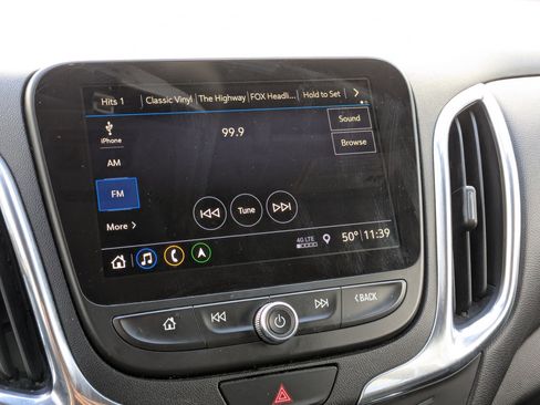 Used 2019 Chevrolet Equinox LT w/ Sun & Navigation Package image 23