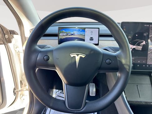 Used 2020 Tesla Model Y Performance AWD/4WD image 11