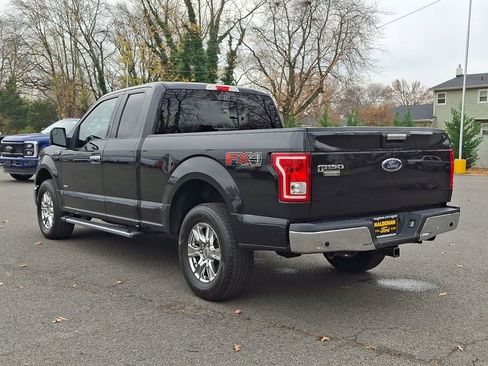Used 2015 Ford F150 XLT w/ Equipment Group 302A Luxury image 5