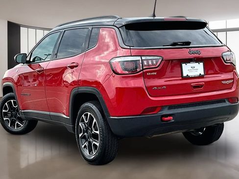 Used 2020 Jeep Compass Trailhawk AWD/4WD image 12