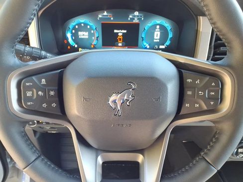 New 2026 Ford Bronco Outer Banks w/ Sasquatch Package AWD/4WD image 25