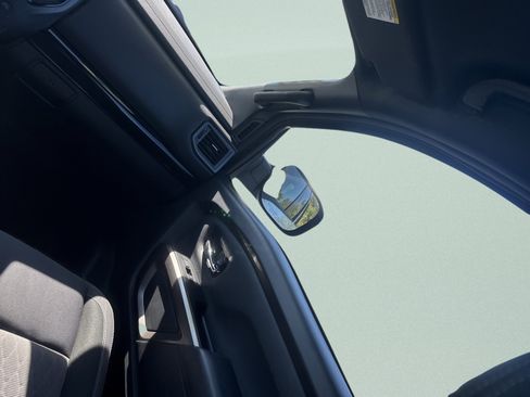 Used 2024 Nissan Titan SV w/ SV Bronze Edition Package image 59