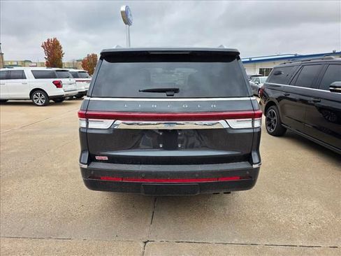 New 2024 Lincoln Navigator Reserve image 5