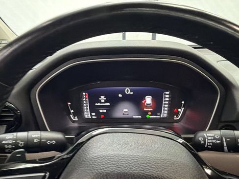 Used 2025 Honda Pilot Elite image 30