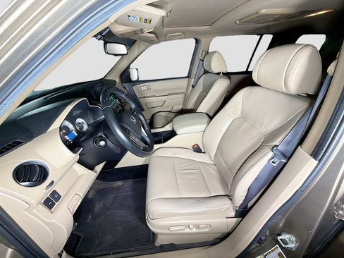 Used 2011 Honda Pilot Touring image 23
