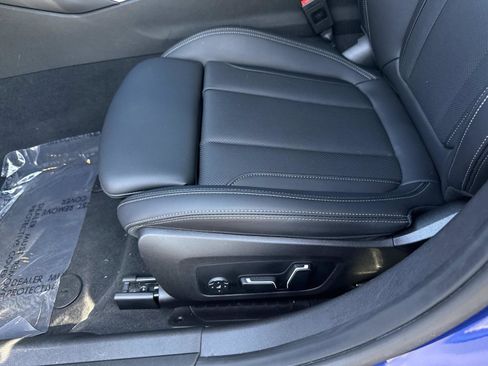 Used 2025 BMW M340i RWD image 18