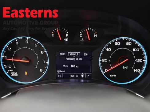 Used 2022 Chevrolet Equinox LS FWD image 17
