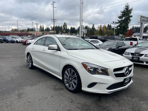 Used 2017 Mercedes-Benz CLA 250 image 7