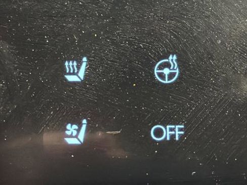 Used 2025 Hyundai Santa Fe Calligraphy image 32