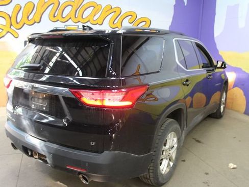 Used 2020 Chevrolet Traverse LT w/ LPO, Floor Liner Package AWD/4WD image 7