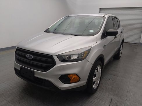 Used 2019 Ford Escape S image 15