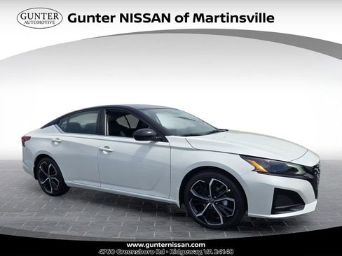 New 2026 Nissan Altima 2.5 SR FWD image 1