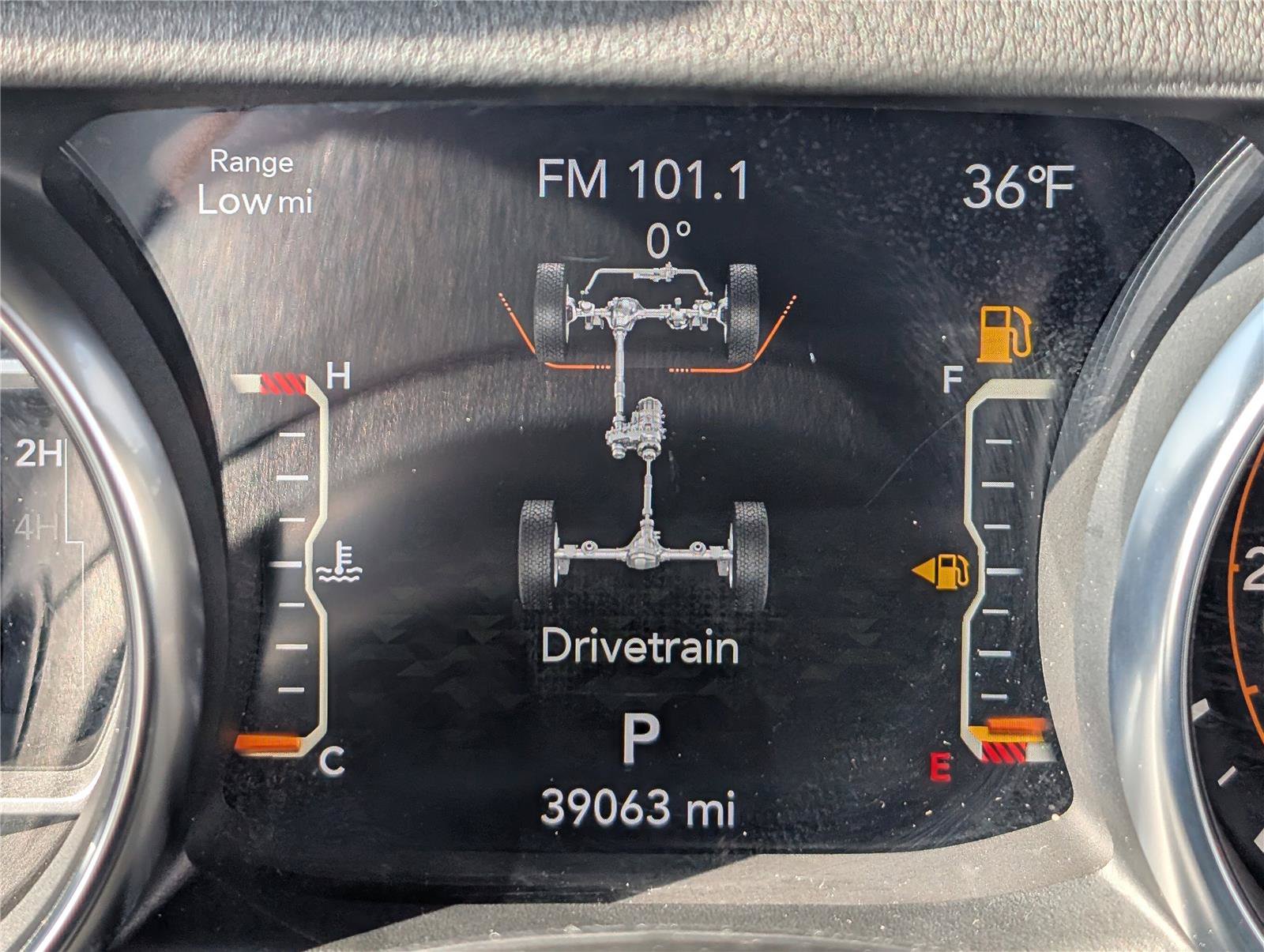 Used 2022 Jeep Gladiator Overland w/ Popular Equipment Package AWD/4WD image 28