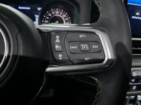 Used 2024 Jeep Wrangler Unlimited Sahara w/ Dual Top Group AWD/4WD image 27
