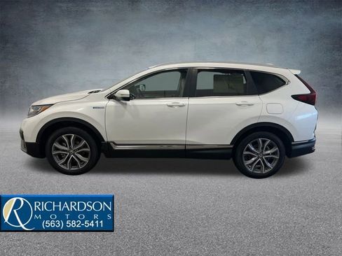 Used 2022 Honda CR-V Touring image 2