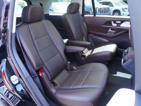 Used 2020 Mercedes-Benz GLS 450 4MATIC image 8