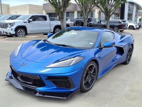 Used 2020 Chevrolet Corvette Stingray Coupe w/ 1LT RWD image 27