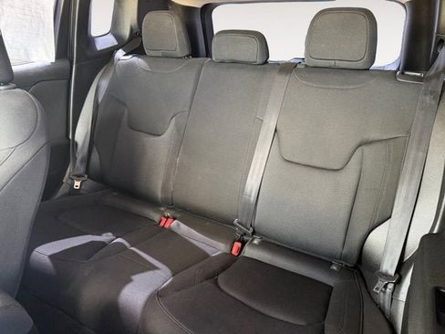 Used 2021 Jeep Renegade Sport AWD/4WD image 13