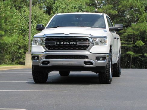 Used 2023 RAM 1500 Big Horn AWD/4WD image 8