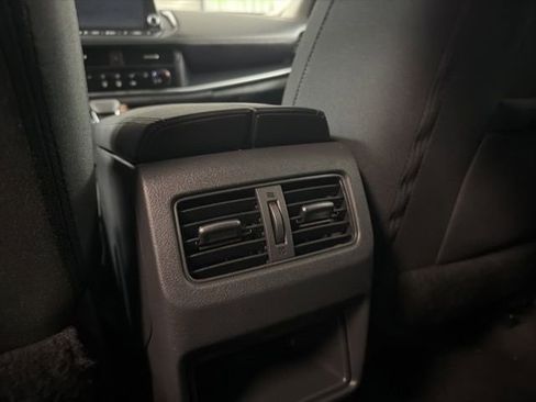 Used 2021 Nissan Rogue S FWD image 35