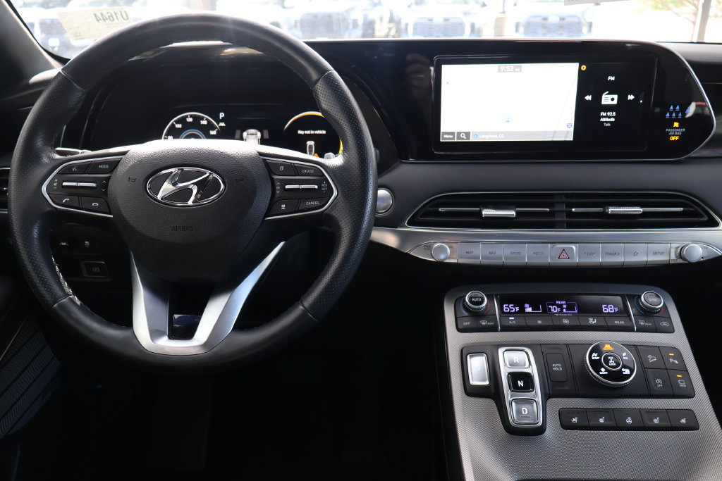 Used 2022 Hyundai Palisade Calligraphy AWD/4WD image 2