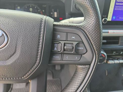 Certified 2026 Toyota Tacoma SR5 AWD/4WD image 19