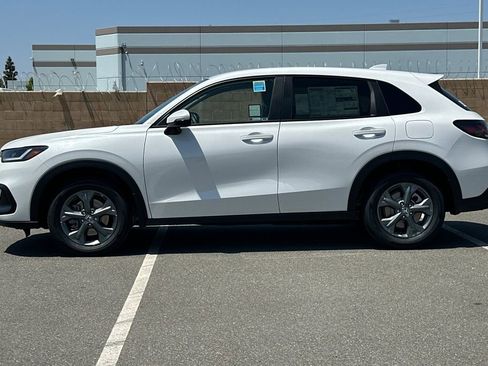 New 2027 Honda HR-V LX image 7