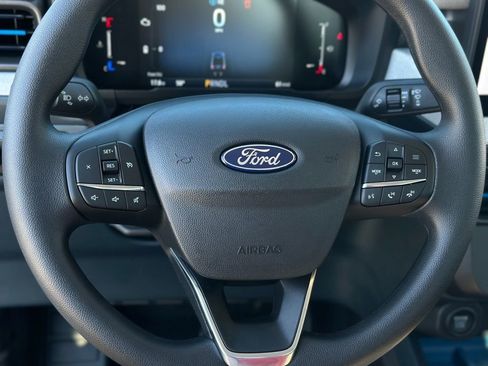 New 2025 Ford Maverick XLT image 42