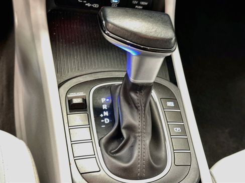 Used 2025 Hyundai Kona SEL AWD/4WD image 25