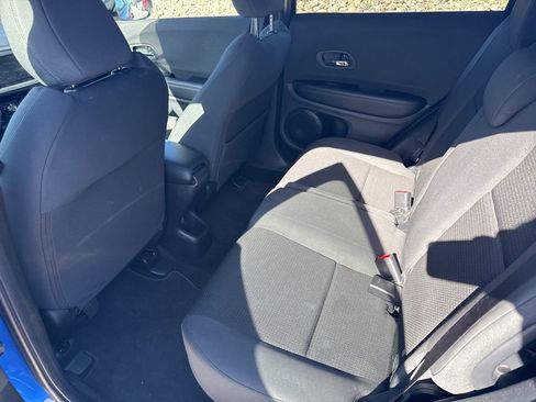 Used 2022 Honda HR-V Sport image 14