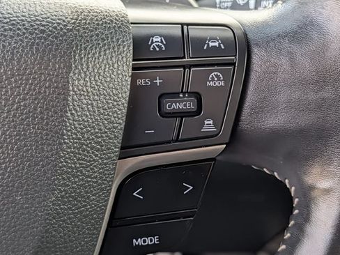 Used 2025 Toyota Camry SE w/ Convenience Package AWD/4WD image 20