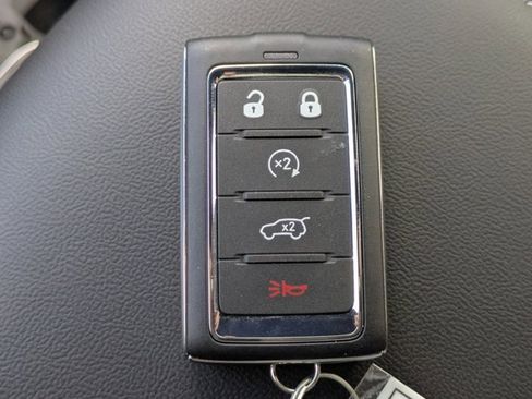 New 2025 Jeep Grand Cherokee L Limited w/ Black Appearance Package image 26