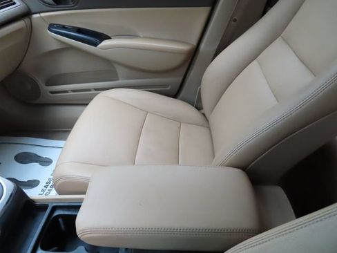 Used 2007 Honda Civic Hybrid Sedan image 16