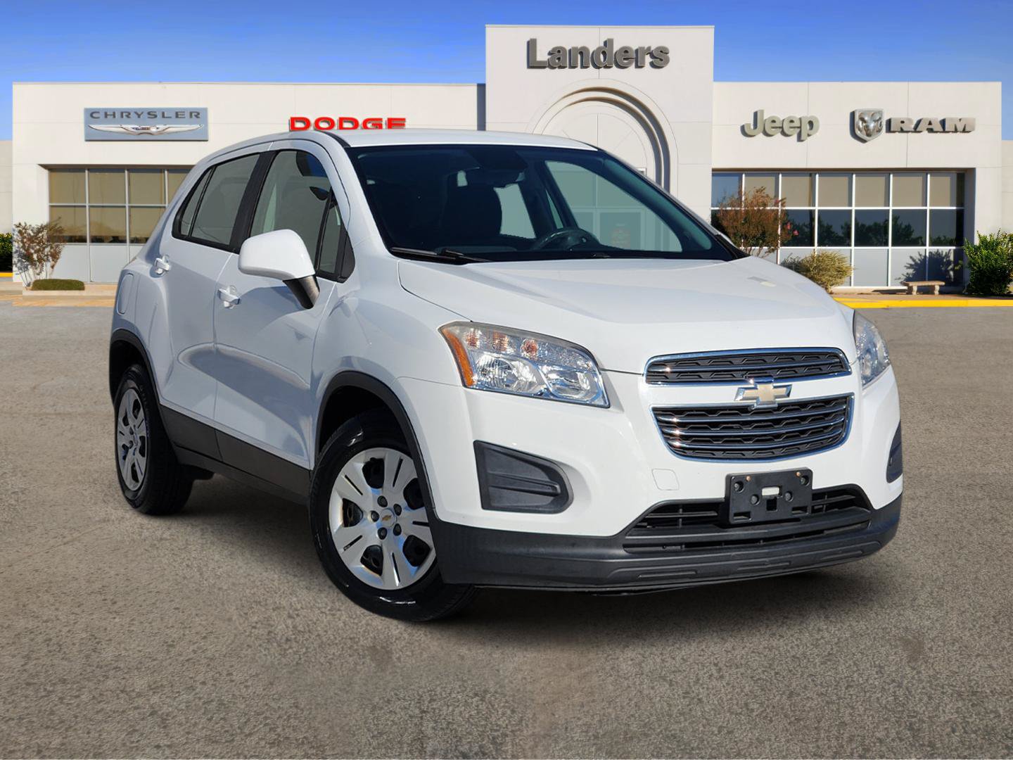Used 2016 Chevrolet Trax LS FWD image 1